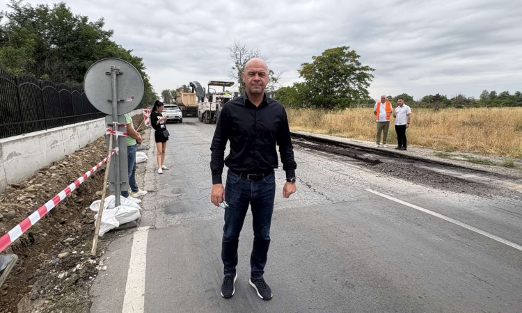 Костадин Димитров даде старт на реконструкцията на Рогошко шосе, приключва на 15 септември